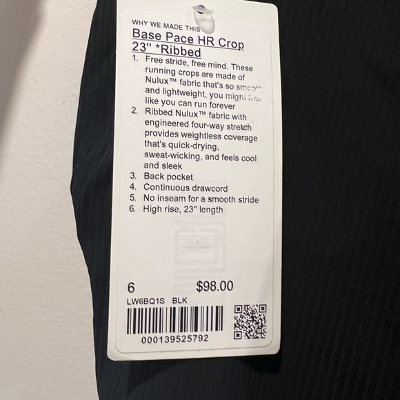 - Lululemon leggings - Picture 1 of 3